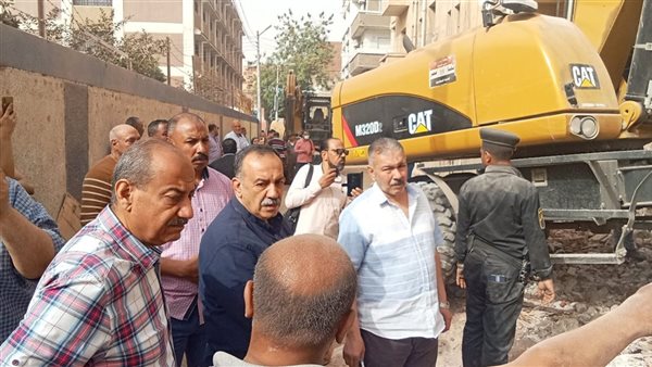 عقار أسيوط المنهار