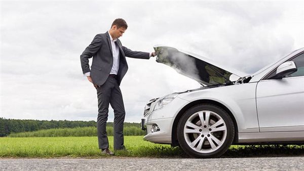 محرك السيارة