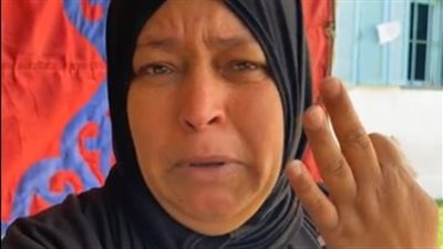 السيدة الفلسطينية أم أنس تكشف تفاصيل لقائها بالرئيس السيسي: أعود لبلادي وأبوس ترابها |بث مباشر 