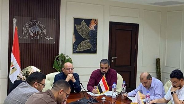 خلال الاجتماع