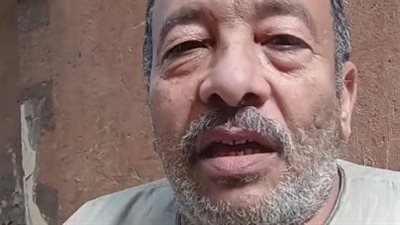 مصرع طالب جامعي صدمه ميكروباص بأكتوبر.. وعمه: اتحجز في العناية المركزة 5 أيام ومات| بث مباشر