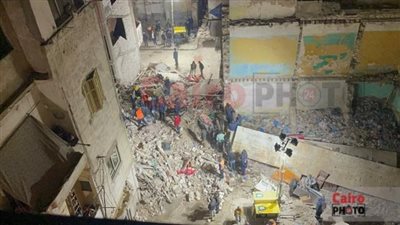 التحفظ على أحد ملاك عقار اللبان المنهار بالإسكندرية.. والتصريح بدفن الضحية 