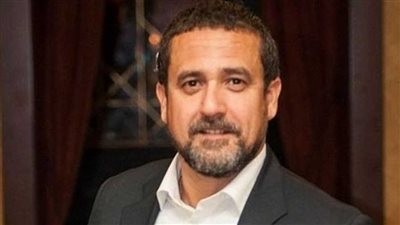 مصدر يكشف حقيقة تحرير محضر ضد والد زيزو باتهامه بالاستيلاء على مليون دولار في صفة انتقال اللاعب للأهلي