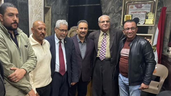 جلسة تصالح بين نائب