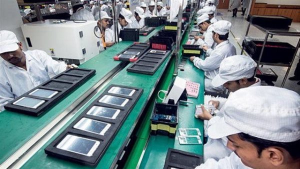 تصنيع الهواتف - أرشيفية