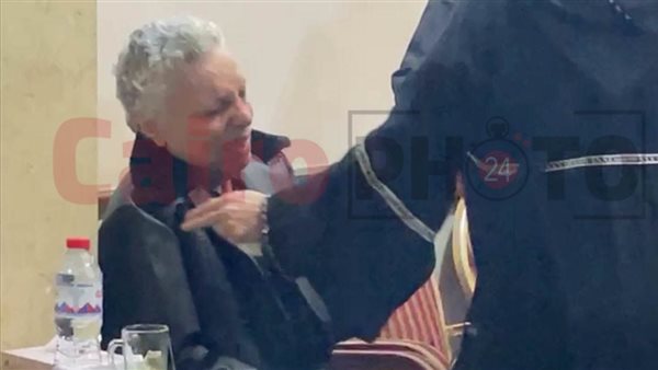 الفنانة عارفة عبدالرسول