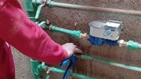 وصلات المياه المخالفة