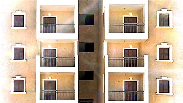 تسليم 40 وحدة سكنية