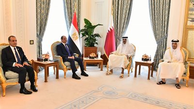السيسي يؤكد أهمية زيادة حجم التبادل التجاري وتعزيز الاستثمارات القطرية في مصر