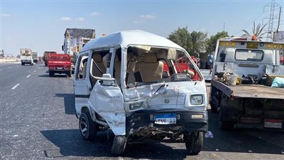 إصابة 8 أشخاص في تصادم سيارتين على طريق الإسكندرية الصحراوي