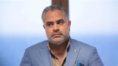 من بينها إن غاب القط والسادة الأفاضل.. محمد شاهين بأكثر من وجه في السينما