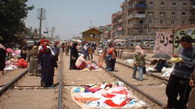 فتحات الموت| شكاوى من معابر غير شرعية بمسار السكك الحديدية.. والهيئة تعد بالغلق