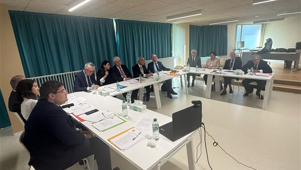 جانب من الاجتماع