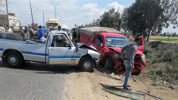 تصادم سيارتين