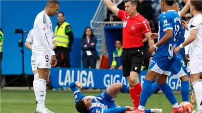 لجنة الانضباط تكشف موقف مبابي من مواجهة برشلونة بعد طرده في مباراة ألافيس 