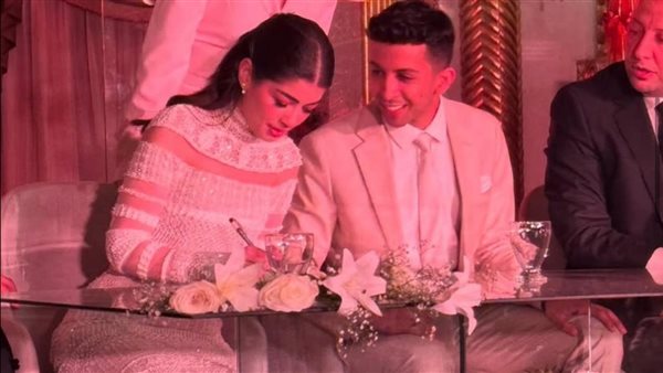 ليلي أحمد زاهر والمنتج