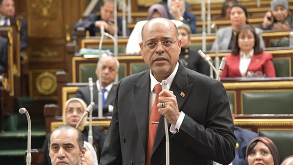 وزير العمل محمد جبران