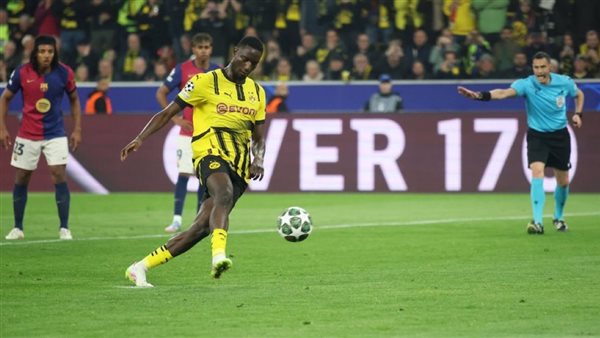 مباراة برشلونة وبوروسيا