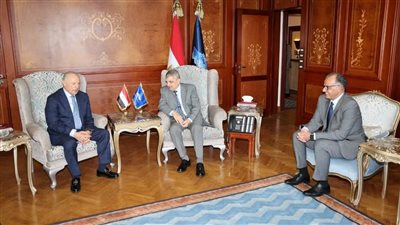 رئيس هيئة قناة السويس يستقبل أبو ريدة لمناقشة الاستعدادات لأمم إفريقيا للشباب