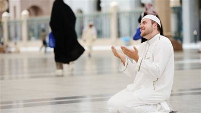 دعاء الحج والعمرة مكتوب بداية من السفر حتى العودة منه.. أدعية مأثورة عن النبي 