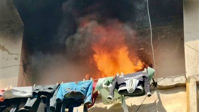 شاحن موبايل يُحدث كارثة.. السيطرة على حريق في غرفة نوم ببورفؤاد| صور 