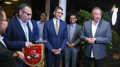 وفد الأهلي يلبي دعوة السفارة المصرية في جنوب إفريقيا