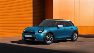 إطلاق سيارة ميني كوبر خماسية الأبواب الجديدة كليًا في السوق المصري