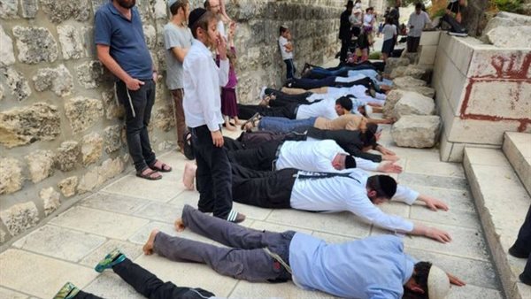 السجود الملحمي في