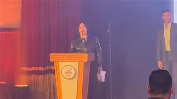 سماء إبراهيم خلال