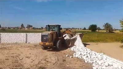 الموجة 25.. إزالة 23 حالة تعد على الأراضي الزراعية بالبحيرة