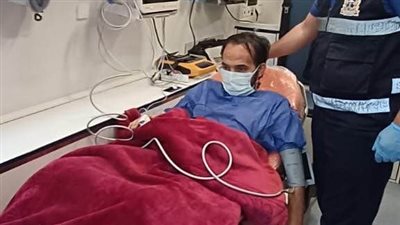 نقابة الأطباء تتابع الحالة الصحية للطبيب محمد حسين.. وتؤكد تقديم الدعم اللازم له خلال فترة العلاج