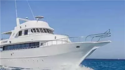 مسئول البيئة بجنوب سيناء: جارٍ حصر التلفيات بعد تصادم مركب بالشعاب المرجانية | بث مباشر 