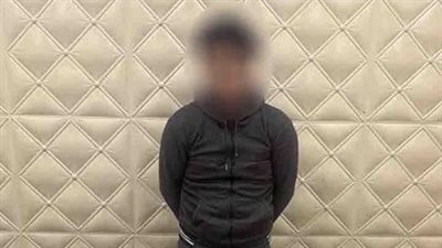بأسلوب الخطف.. القبض على قائد دراجة لسرقته هاتفا محمولا بالسيدة زينب