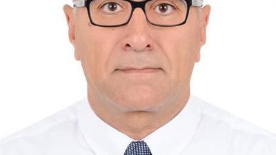 فوز الدكتور حازم السباعي أستاذ جراحة العظام بطب قصر العيني بالميدالية الفضية بمعرض جنيف الدولي للاختراعات 2025