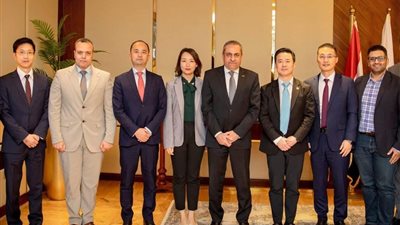 رئيس شركة العاصمة يجتمع بمسئولي شركة هواوي والأخيرة تؤكد: مستعدون للمساهمة في تخطيط وتنفيذ المراحل المستقبلية