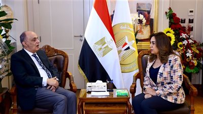 بحثا ملف التصالح وتطوير الطرق.. وزيرة التنمية المحلية تلتقي رئيس لجنة المشروعات الصغيرة والمتوسطة بمجلس النواب