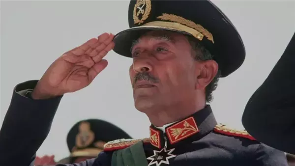 بطل الحرب والسلم