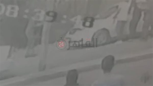 سائق أوبر يدهس موظف