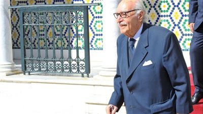 وفاة الرئيس التونسي الأسبق فؤاد المبزع عن عمر ناهز 92 عامًا
