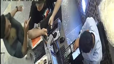 المتهم بصفع زميلته داخل مطعم بمدينة نصر: أنا غلطان ومستعد للتصالح بس هي حابة الشو 