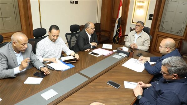 محافظ الجيزة خلال