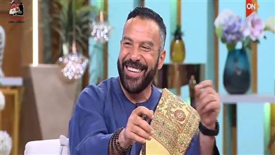محمد خميس: أنا طبيب أسنان وحبي للآثار بدأ من القراءة.. والجلباب رمز الهوية المصرية