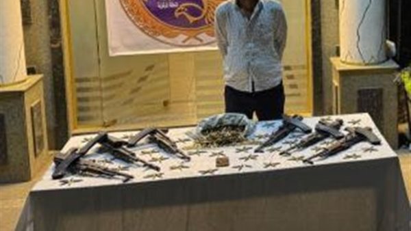 أحد المتهمين والمضبوطات