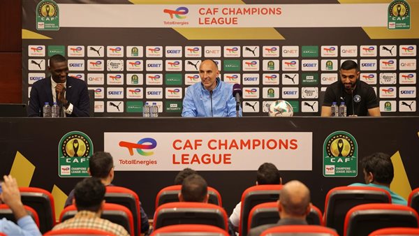 أحمد الشناوي في مؤتمر