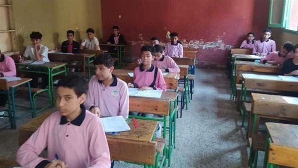 امتحانات إبريل -