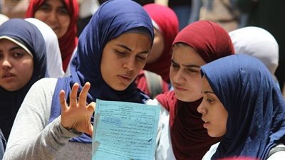 الثانوية العامة 2025.. الانتهاء من وضع أسئلة الامتحانات وتقليل عدد اللجان لمواجهة الغش | بث مباشر