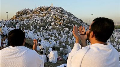 هيئة كبار العلماء بالسعودية: لا يجوز الذهاب إلى الحج دون تصريح.. ومن لم يتمكن فإنه في حكم عدم المستطيع