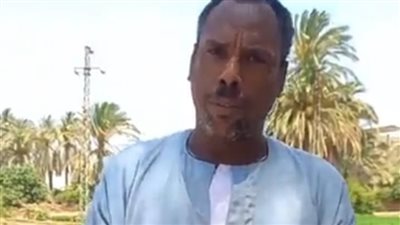 ملابسه على ضفة النيل واختفاؤه غامض.. أسرة شاب مفقود في قنا تناشد بالبحث عنه: مش عارفين عايش ولا مات!!| بث مباشر