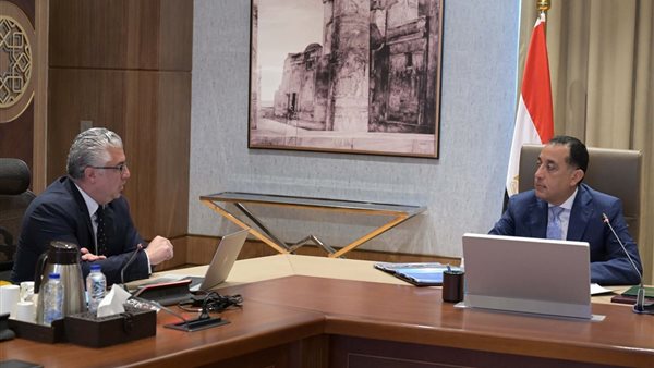 رئيس مجلس الوزراء