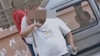 الأمن يفحص منشور تضرر أحد الأشخاص من تقاضي مبالغ مالية نظير دخوله مبنى وزارة الصحة